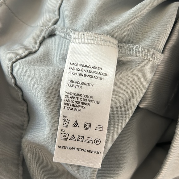 IZOD Golf skort - Picture 7 of 10